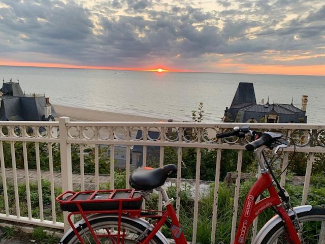 L'Appartement Vue Mer De La Villa Des Rosiers - Trouville Sur Mer 외부 사진